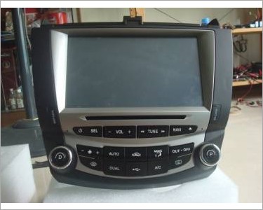 https://www.mycarforum.com/uploads/sgcarstore/data/6/DVD player received 001_1.jpg